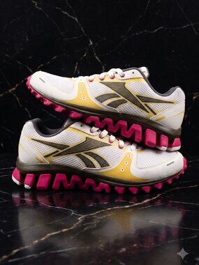 Reebok ZigTech Womens 9 White Pink Yellow J90052 Brand New Running Shoes NWOB